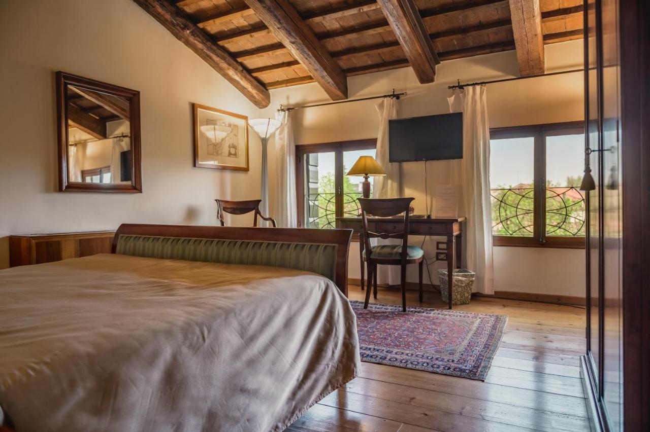Le Camere Di Palazzo Bortolan Тревизо Экстерьер фото