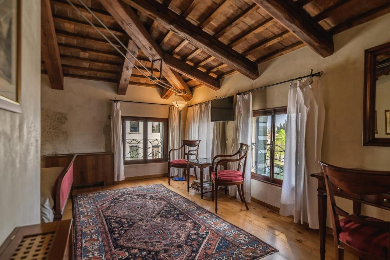 Le Camere Di Palazzo Bortolan Тревизо Экстерьер фото