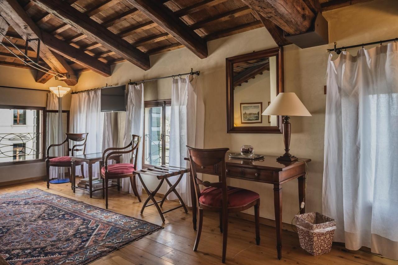 Le Camere Di Palazzo Bortolan Тревизо Экстерьер фото